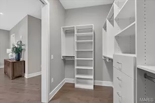 8250 Forsyth Blvd, Clayton, MO 63105 - Photo 25