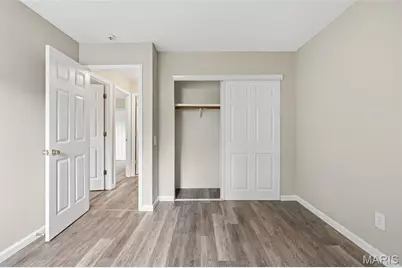 12053 La Padera, Florissant, MO 63033 - Photo 17