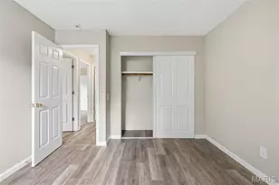 12053 La Padera, Florissant, MO 63033 - Photo 17