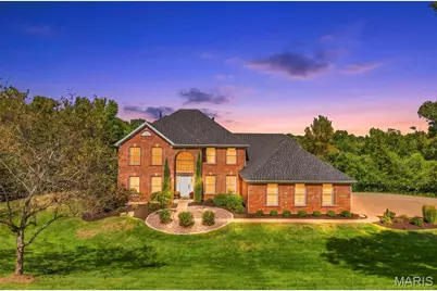 4964 Sunset Oaks Lane, Saint Louis, MO 63128 - Photo 1