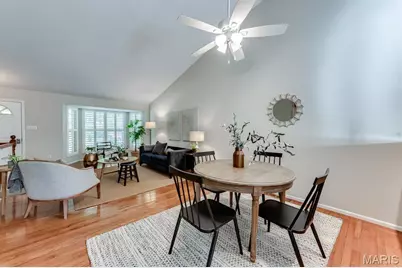 7421 Kenrick Pointe Drive, Shrewsbury, MO 63119 - Photo 9