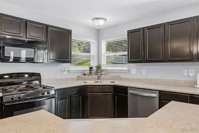 2195 Appaloosa Trail, High Ridge, MO 63049 - Photo 15