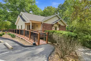 716 Woodside Trails Dr, Ballwin, MO 63021 - Photo 17