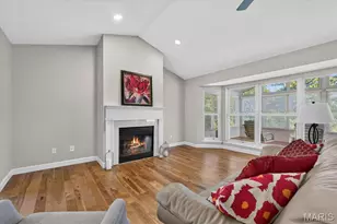 15425 Braefield Dr, Chesterfield, MO 63017 - Photo 11
