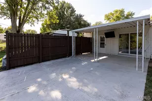 246 Howard Dr, Ballwin, MO 63021 - Photo 9