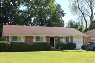 9478 Jaros Ct, Bellefontaine Neighbors, MO 63137 - Photo 1