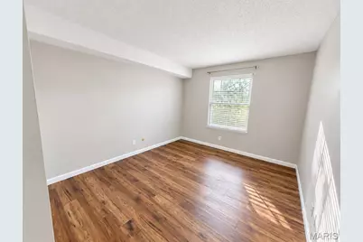 2323 Manor Grove Drive #18, Chesterfield, MO 63017 - Photo 17
