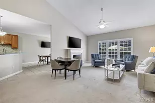 405 Shetland Valley Ct, Saint Louis, MO 63005 - Photo 11