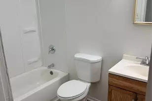 1320 Academy Ave, Saint Louis, MO 63113 - Photo 3