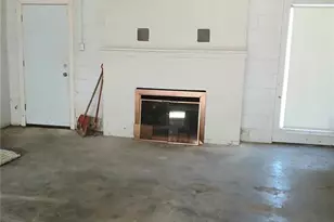 1032 N Florissant Rd, Ferguson, MO 63135 - Photo 21