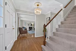 679 Golfview Dr, Ballwin, MO 63011 - Photo 13