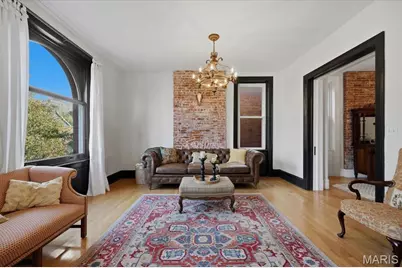 3656 Russell Boulevard #B, Saint Louis, MO 63110 - Photo 5