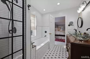 3656 Russell Blvd, Saint Louis, MO 63110 - Photo 29