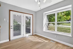 3001 Oakstowne Pl, Saint Louis, MO 63129 - Photo 19