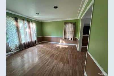 1939 Dyer Avenue, Overland, MO 63114 - Photo 5