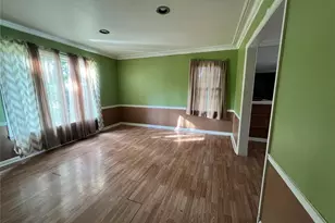 1939 Dyer Ave, Overland, MO 63114 - Photo 5
