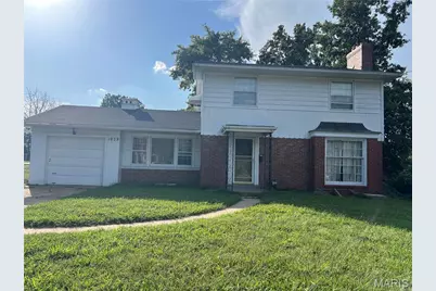 1939 Dyer Avenue, Overland, MO 63114 - Photo 1