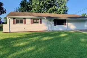 660 Central Pkwy, Florissant, MO 63031 - Photo 1