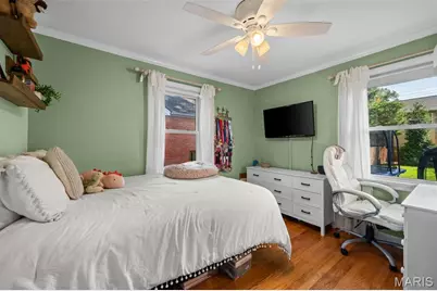 8528 Douglas Court, Saint Louis, MO 63144 - Photo 23