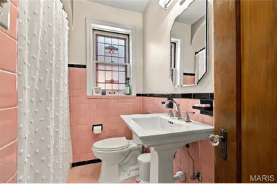 5740 Nottingham Avenue, Saint Louis, MO 63109 - Photo 13