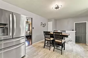 3248 Greenbridge Dr, Bridgeton, MO 63044 - Photo 7