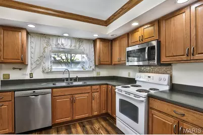 5420 Kenrick Parke Drive, Saint Louis, MO 63119 - Photo 9
