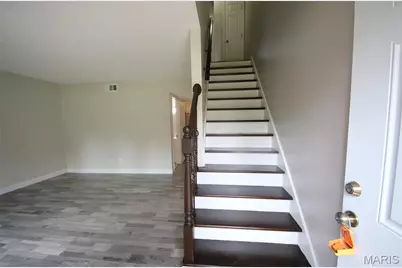 1003 Avenue H, Saint Louis, MO 63125 - Photo 3