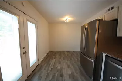 1003 Avenue H, Saint Louis, MO 63125 - Photo 9