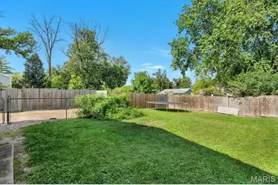 131 Monica Drive, Saint Louis, MO 63127 - Photo 23