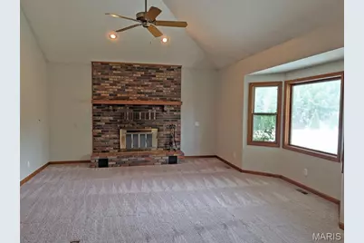 24 Huntington Parkway, Saint Charles, MO 63301 - Photo 13