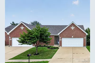 384-386 Shadow Pines Drive, Wentzville, MO 63385 - Photo 3