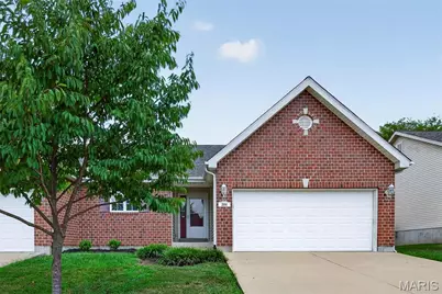 384-386 Shadow Pines Drive, Wentzville, MO 63385 - Photo 5