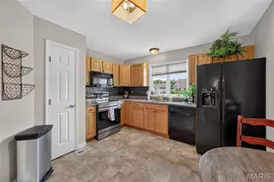 384-386 Shadow Pines Dr, Wentzville, MO 63385 - Photo 45