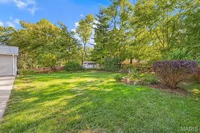854 La Bonne Parkway, Manchester, MO 63021 - Photo 41