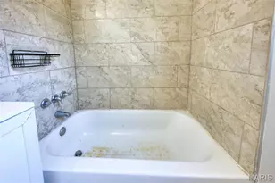 3056 Bellerive Dr, Bel-Nor, MO 63121 - Photo 31