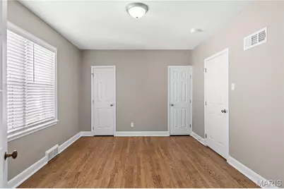 553 Westview Drive, University City, MO 63130 - Photo 19