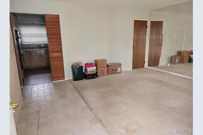 1760 Layven Avenue, Florissant, MO 63031 - Photo 3