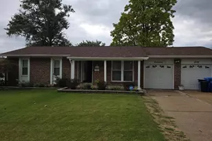 1760 Layven Ave, Florissant, MO 63031 - Photo 1