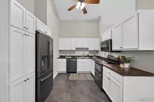 1395 Derhake Rd, Florissant, MO 63033 - Photo 9