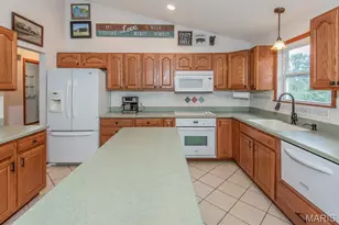 35 Chinkapin Ct, Troy, MO 63379 - Photo 13