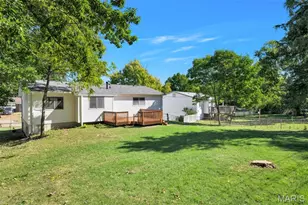 392 Genoa Dr, Ballwin, MO 63021 - Photo 35