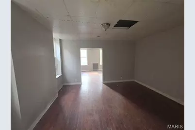 4138 Oregon Avenue, Saint Louis, MO 63118 - Photo 5