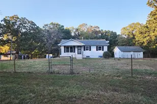 2699 Hwy C, Bourbon, MO 65441 - Photo 1