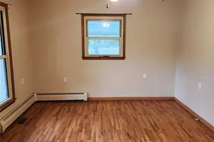 2699 Hwy C, Bourbon, MO 65441 - Photo 5