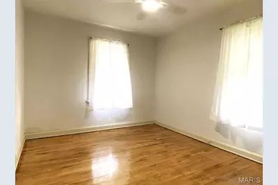 3101 Gary Drive, Velda Village Hills, MO 63121 - Photo 7