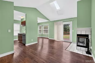 1504 Surrey Ln, Saint Peters, MO 63304 - Photo 3