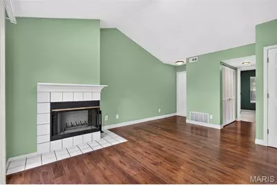 1504 Surrey Lane #C, Saint Peters, MO 63304 - Photo 7