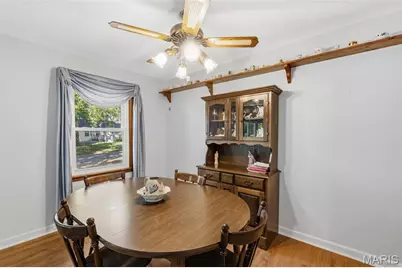 525 S Castello Street, Florissant, MO 63031 - Photo 5