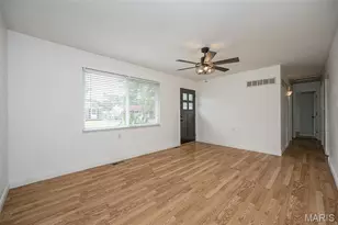 3224 Highgate Ln, Saint Charles, MO 63301 - Photo 7