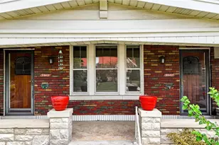 3942 Dover Pl, Saint Louis, MO 63116 - Photo 5